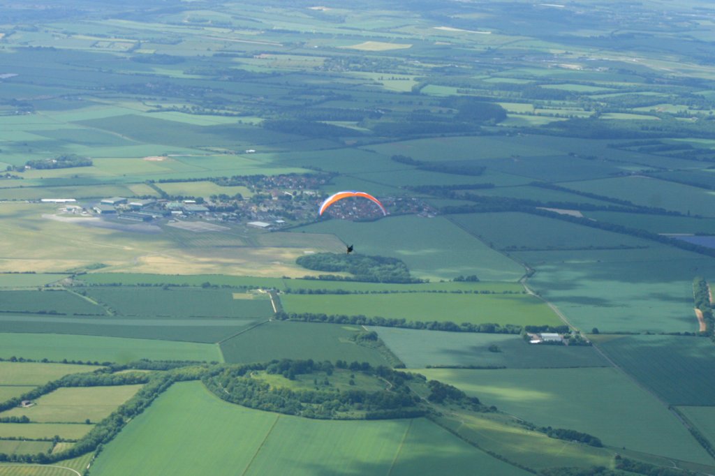 cs_paragliderkite.jpg